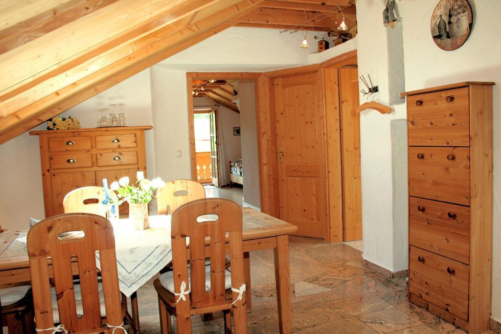 Goller Apartment